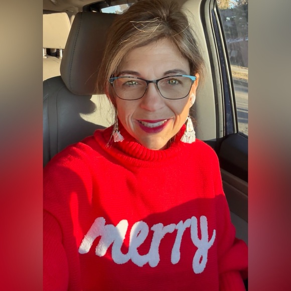 Glam_mama7 is BACK! First LIVE show will pop up soon! LOW STARTS women’s clothes - Picture 5 of 6